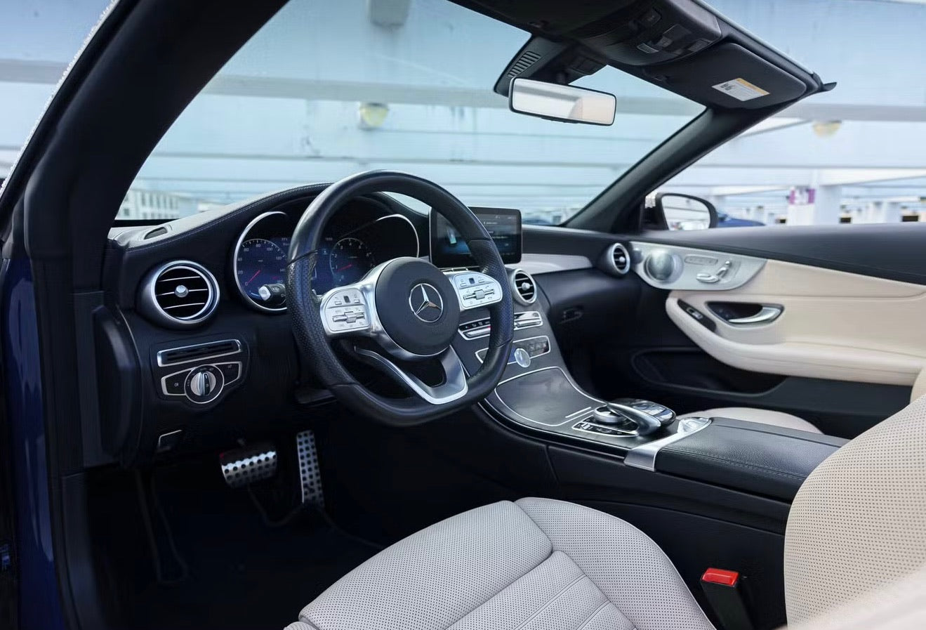 Sparkling silver crystal Mercedes C300 – exclusive rental for unforgettable experiences
