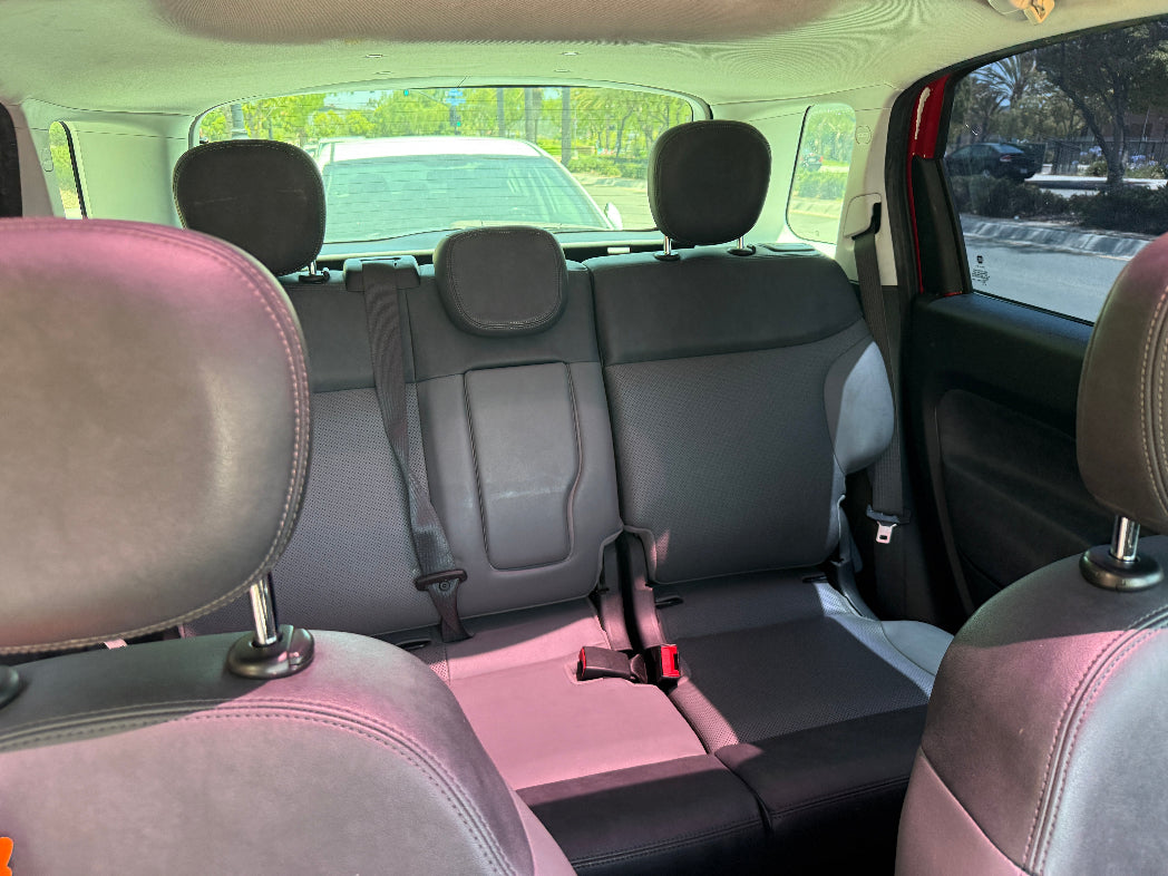 Exterior with sunroof of rental fiat 500
